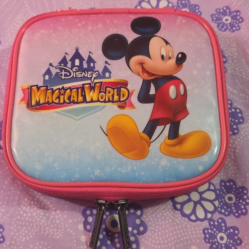 Limited Edition Disney Magical World 2DS and Case